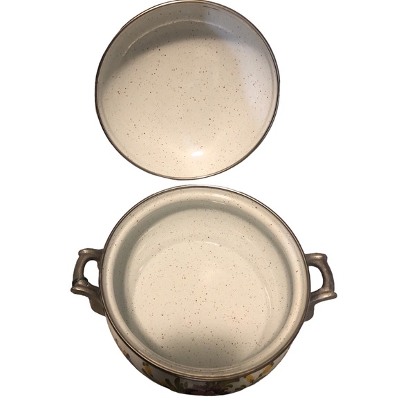 NEW~ Vintage ASTA Enamel Cookware 1 1/2 Qt Pot Springtime Floral Pattern - Picture 2 of 5